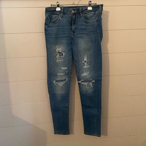 American eagle super stretch jegging distressed with holes/patches size 12 long